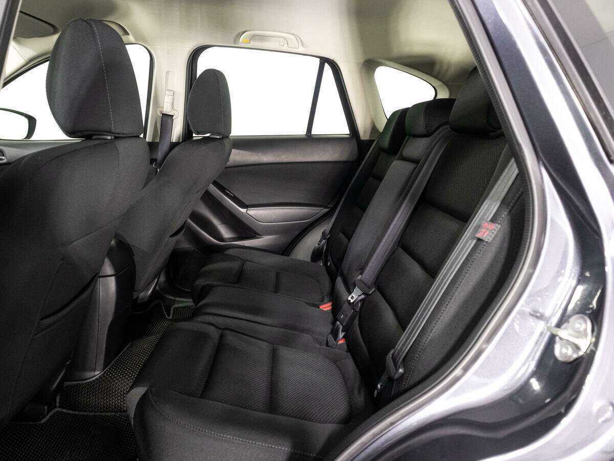 Б/У Мазда Ц-Икс-5 2016 года. Фото: #7