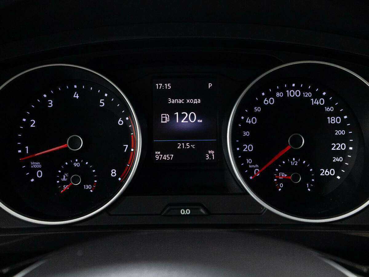 Б/У Фольксваген Тигуан 2017 года. Фото: #11