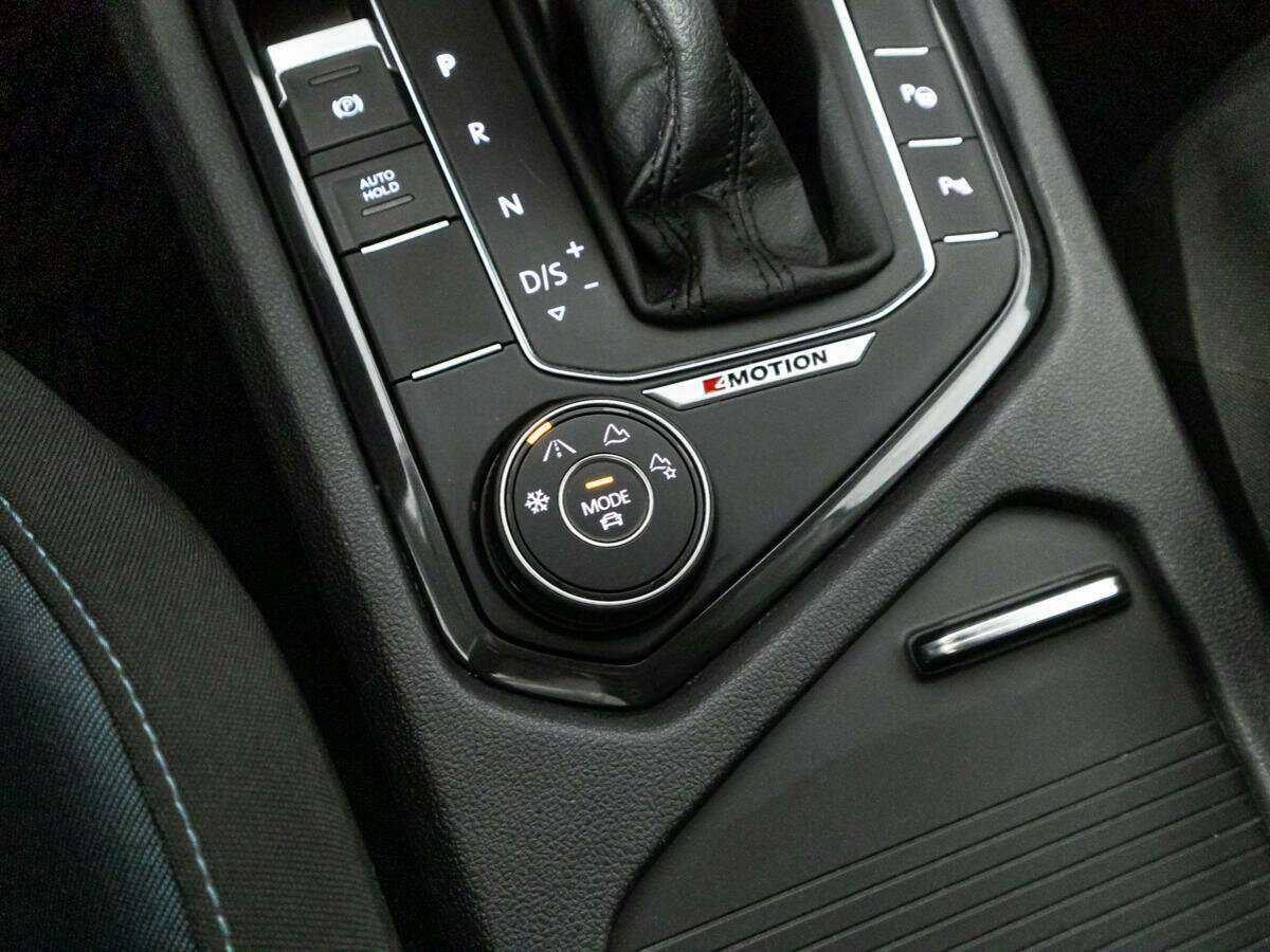 Б/У Фольксваген Тигуан 2019 года. Фото: #18