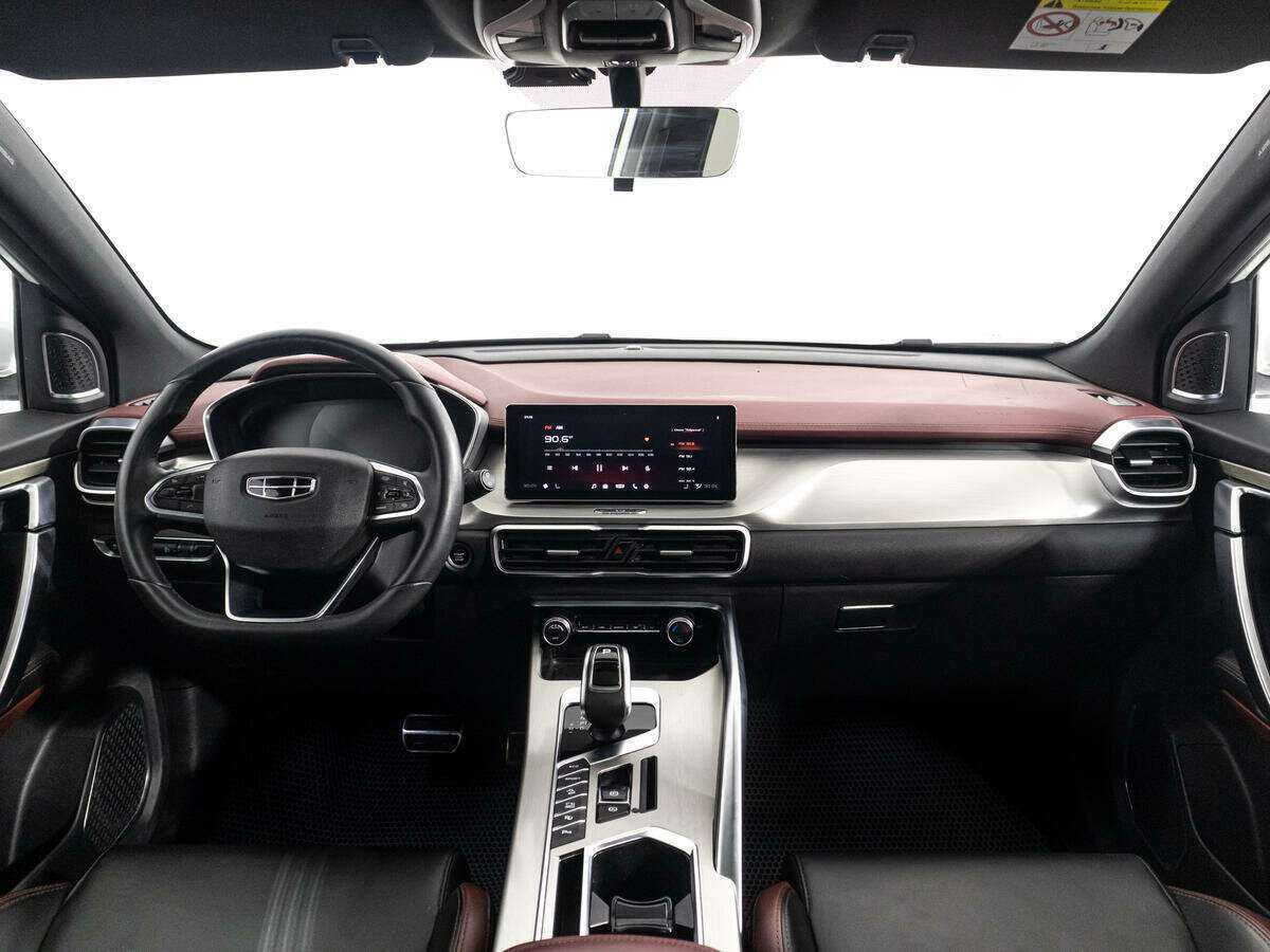 Б/У Джили Кулрэй 2021 года. Фото: #12