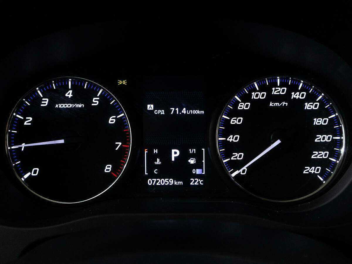 Б/У Митсубиши Оутлэндер 2019 года. Фото: #11