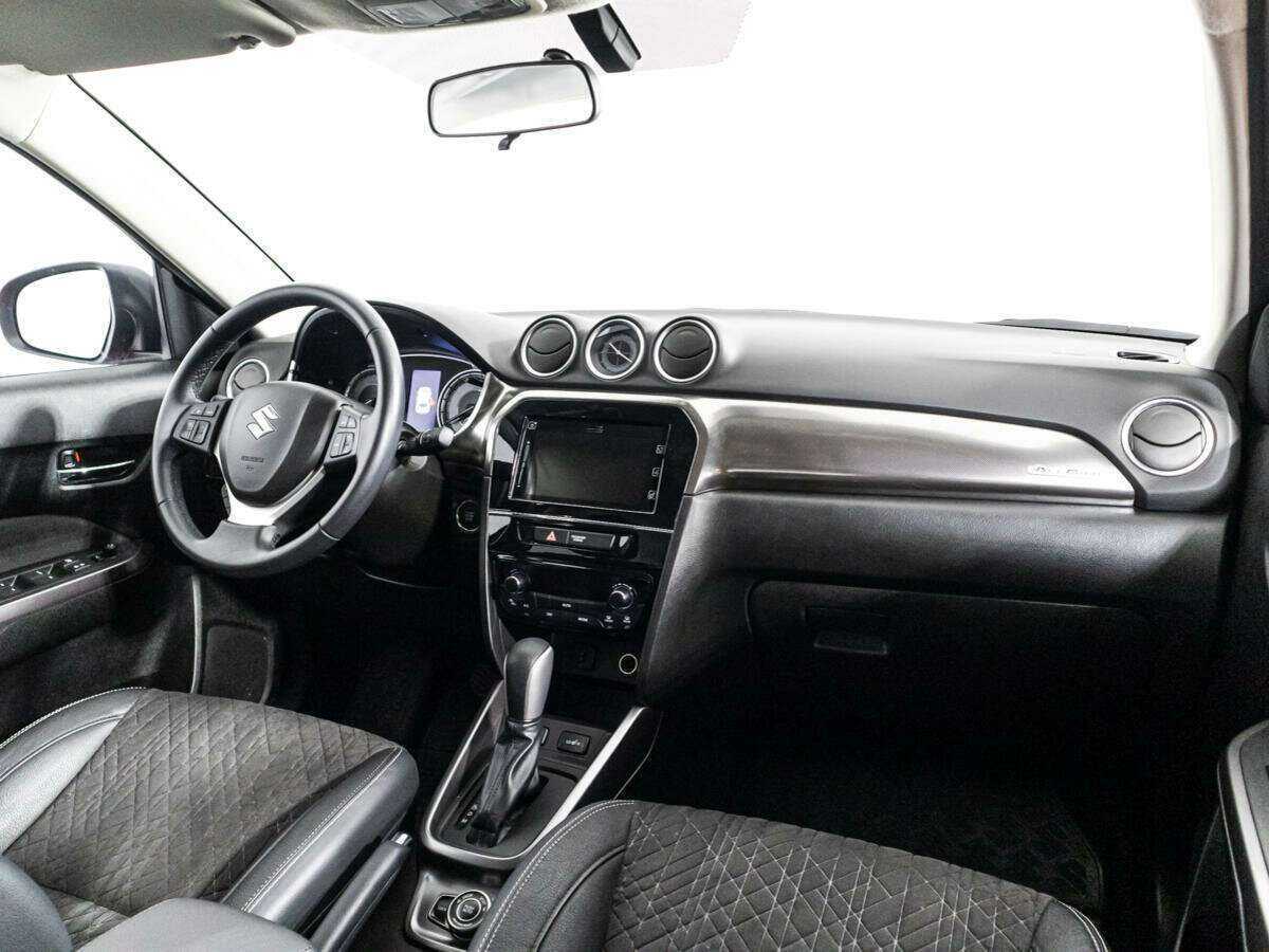 Б/У Сузуки Витара 2021 года. Фото: #8