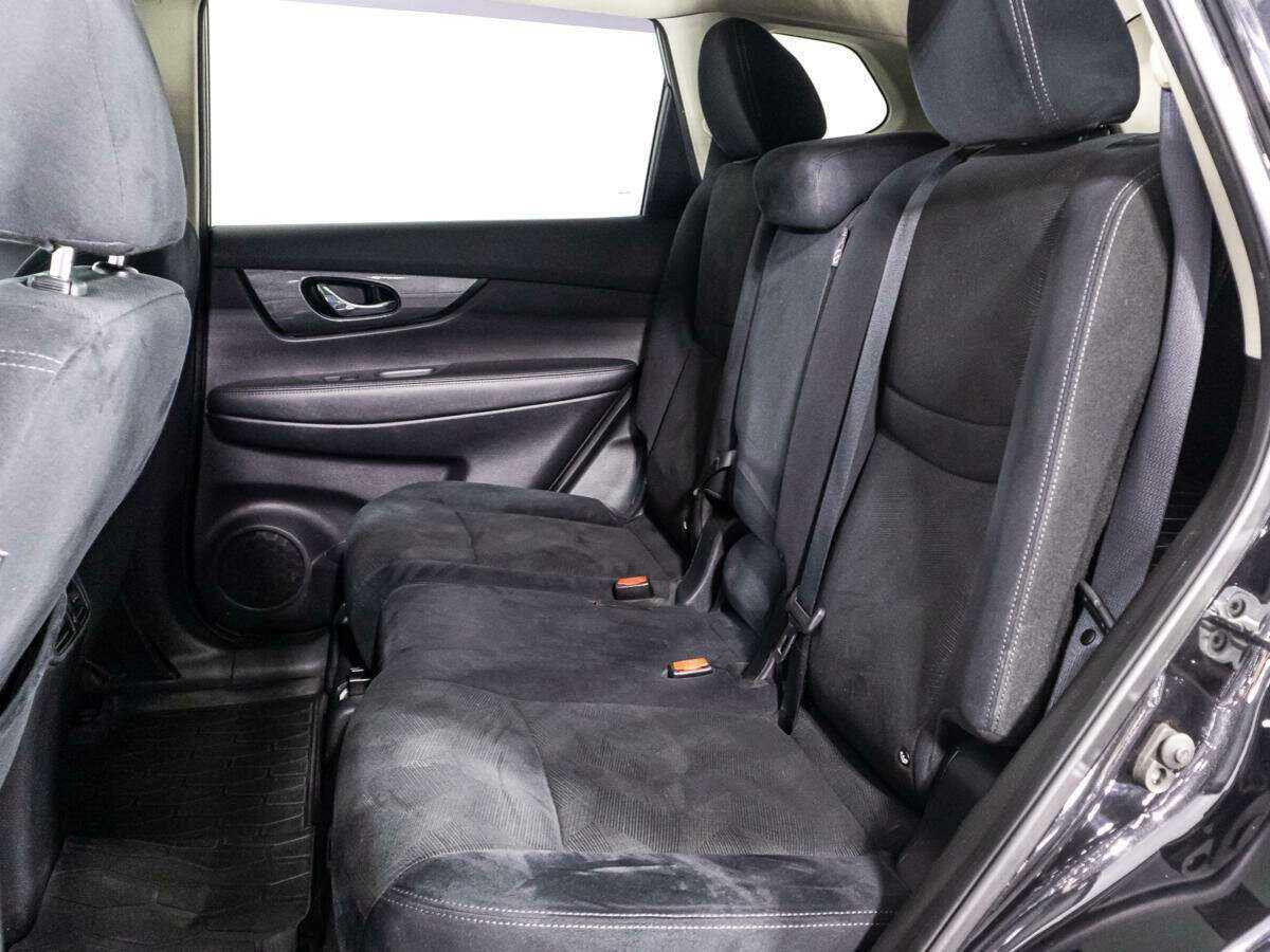 Б/У Ниссан Икс-Трейл 2017 года. Фото: #9