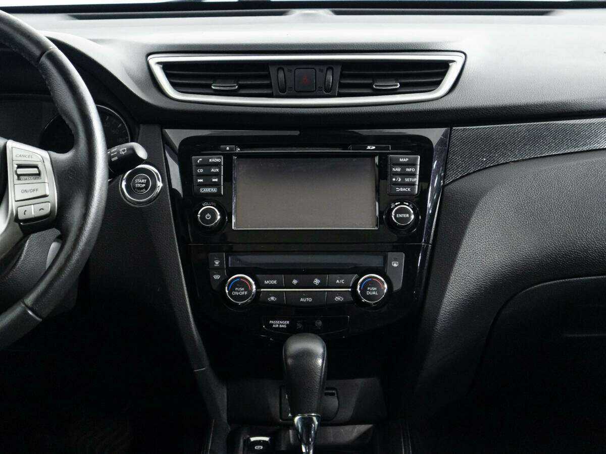 Б/У Ниссан Икс-Трейл 2017 года. Фото: #13