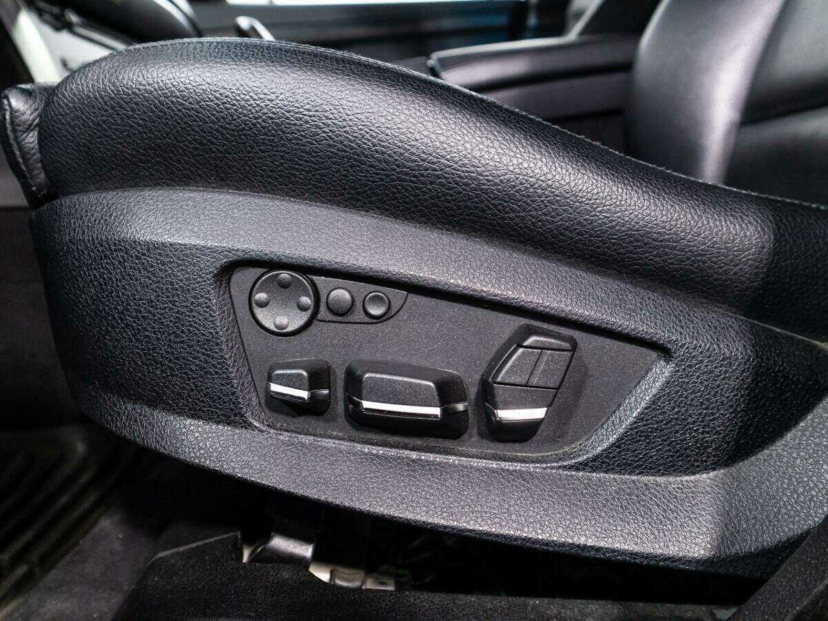 Б/У БМВ 5 серии 2012 года. Фото: #13