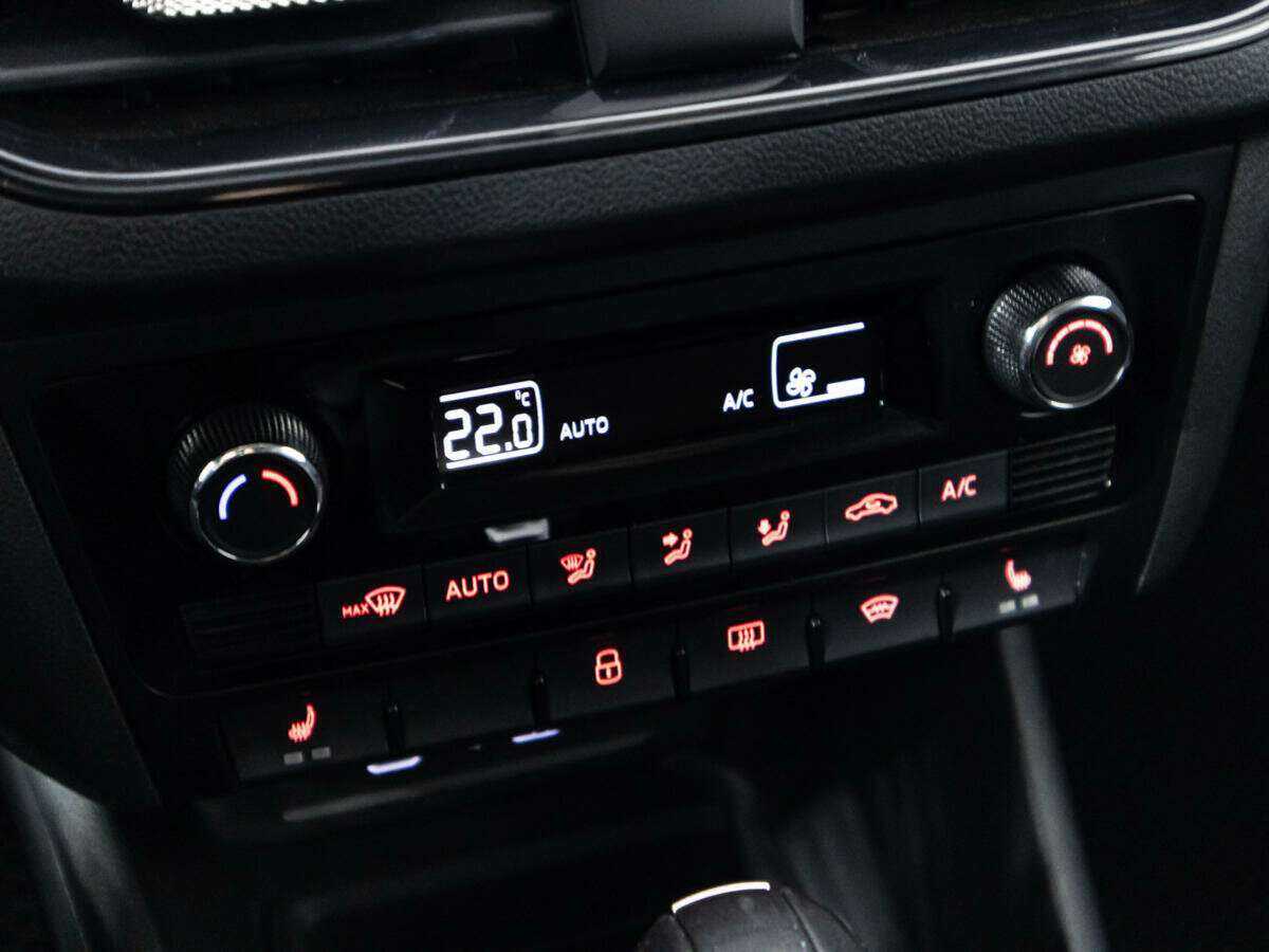 Б/У Фольксваген Поло 2021 года. Фото: #14