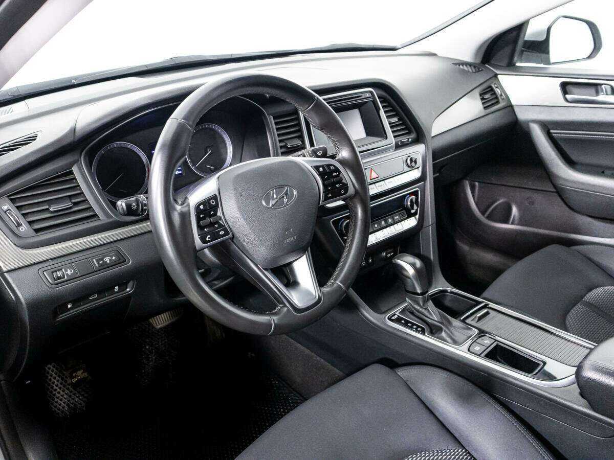 Б/У Хендай Соната 2018 года. Фото: #10
