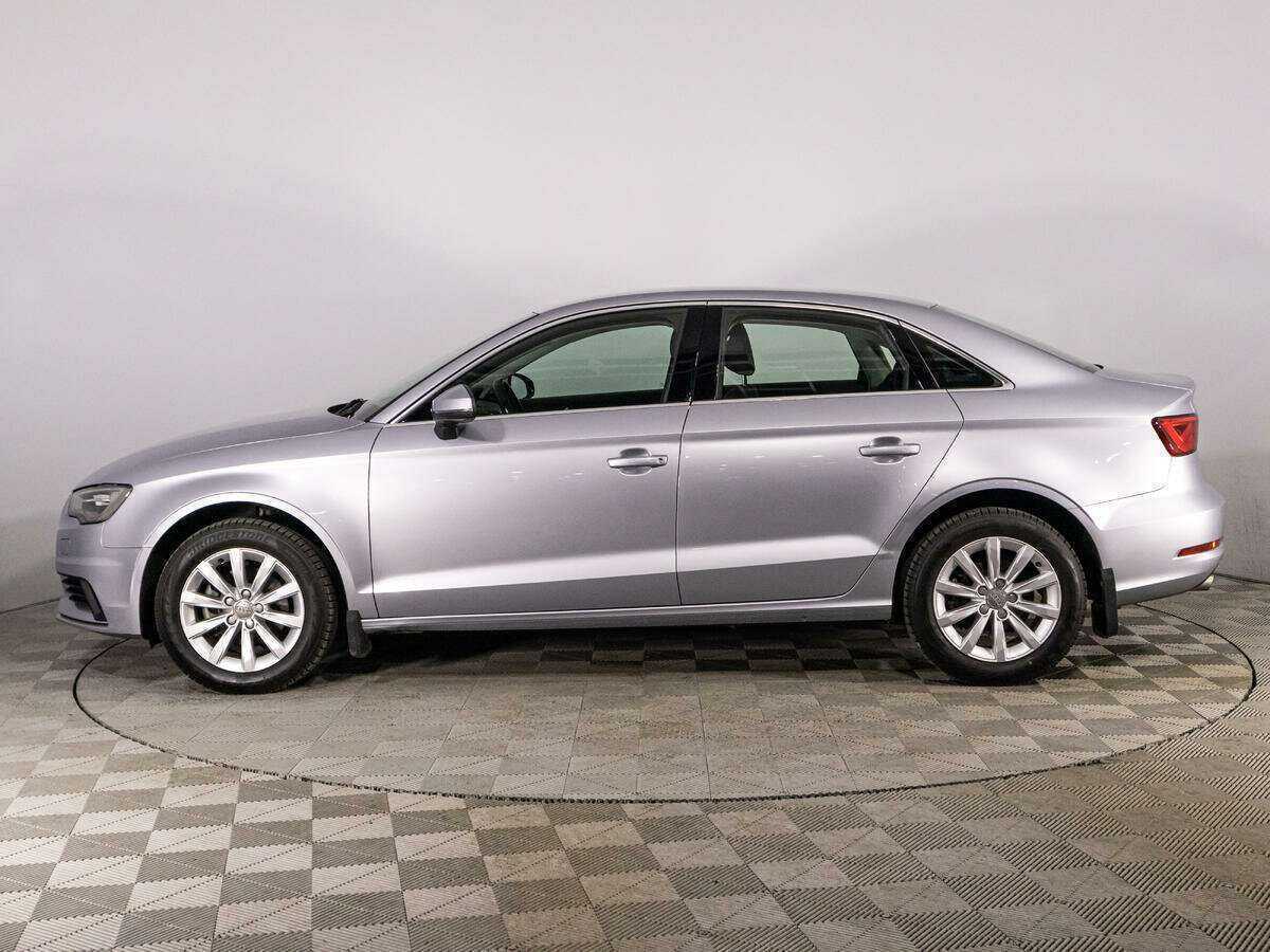 Б/У Ауди А3 2015 года. Фото: #7