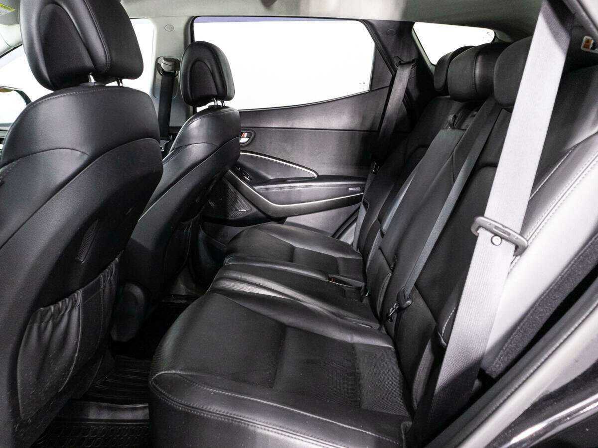 Б/У Хендай Санта Фе 2017 года. Фото: #8