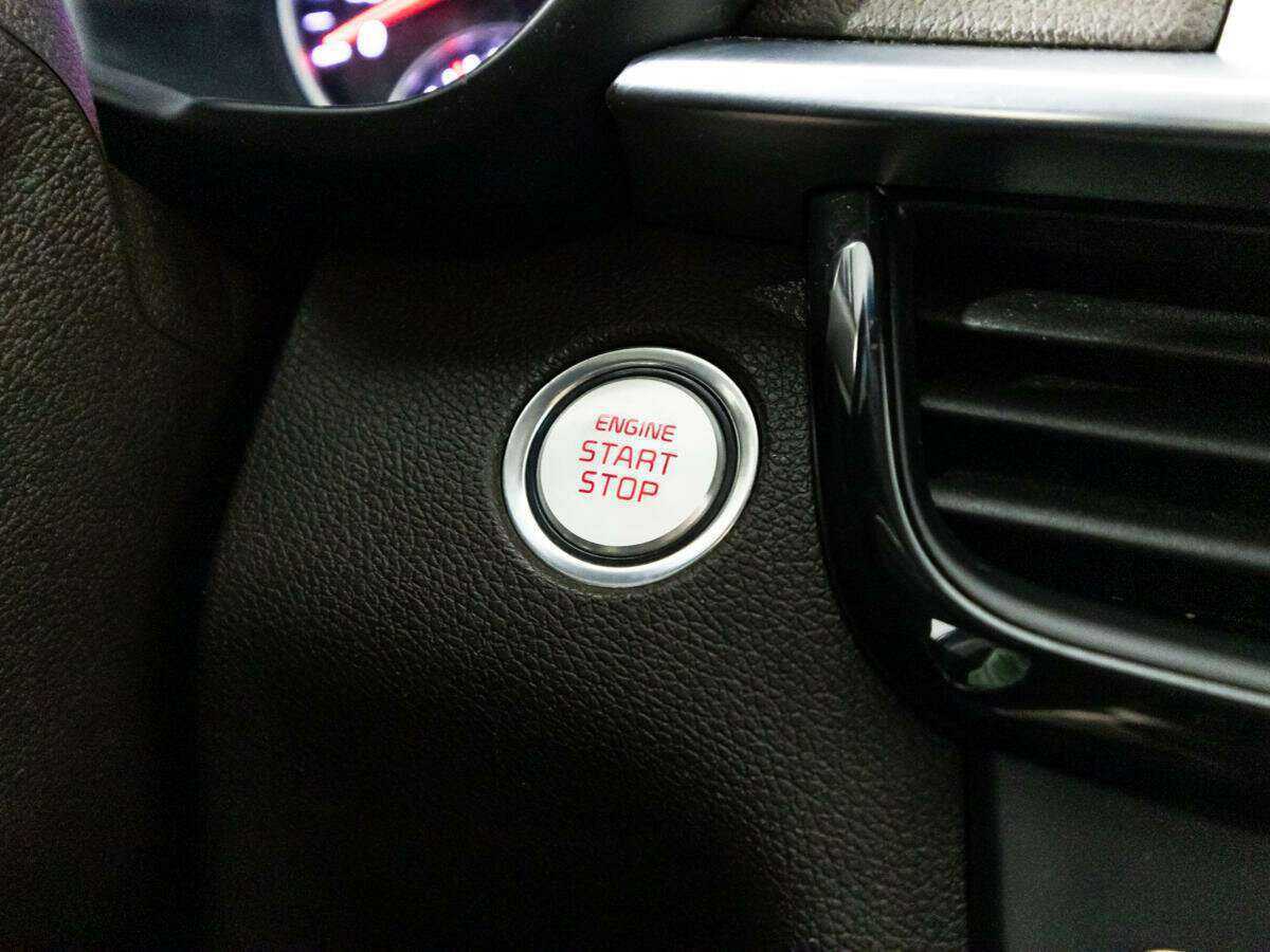 Б/У Киа Оптима 2019 года. Фото: #23