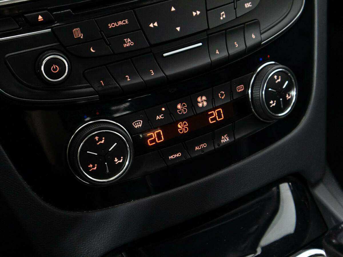 Б/У Пежо 508 2012 года. Фото: #16