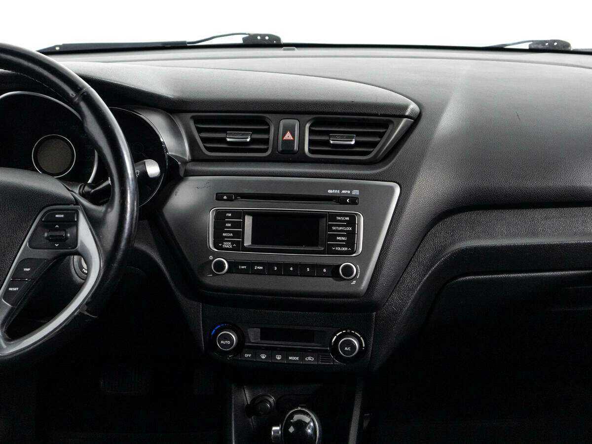 Б/У Киа Рио 2016 года. Фото: #13