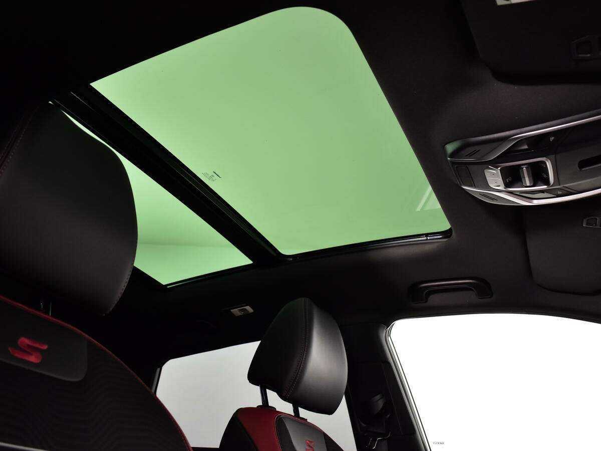 Б/У Джили Кулрэй 2022 года. Фото: #12