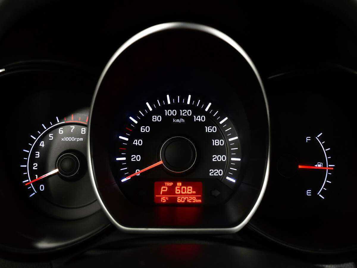 Б/У Киа Рио 2015 года. Фото: #10