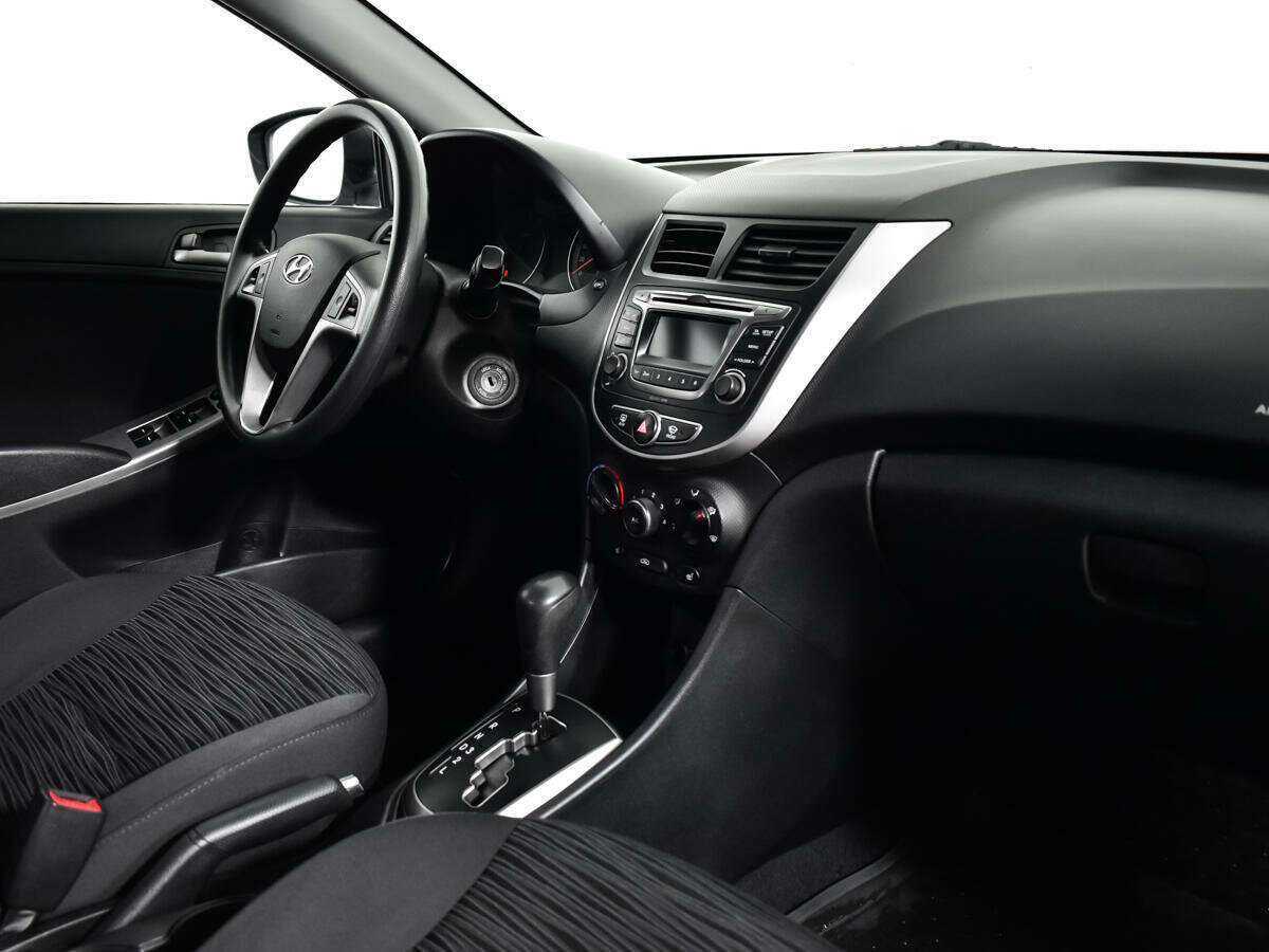 Б/У Хендай Солярис 2014 года. Фото: #8