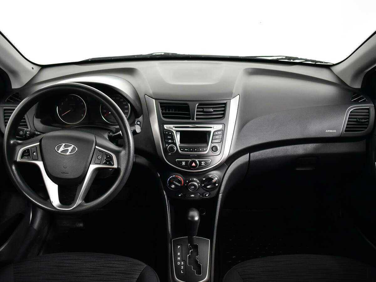 Б/У Хендай Солярис 2014 года. Фото: #11