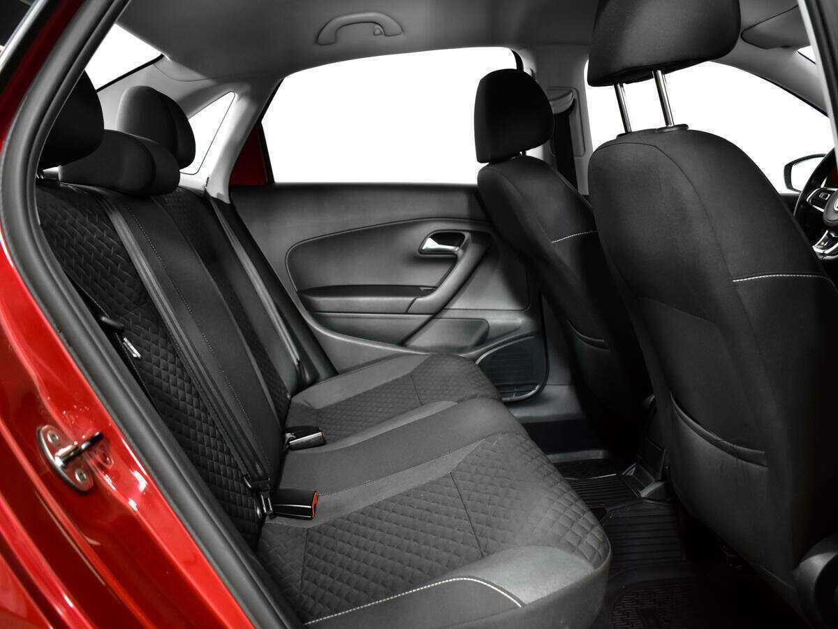 Б/У Фольксваген Поло 2018 года. Фото: #9