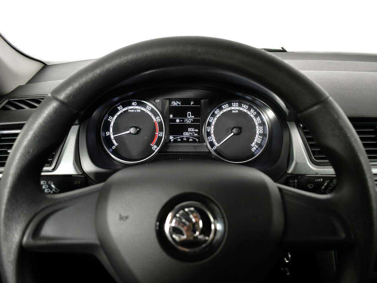 Б/У Шкода Рапид 2018 года. Фото: #10