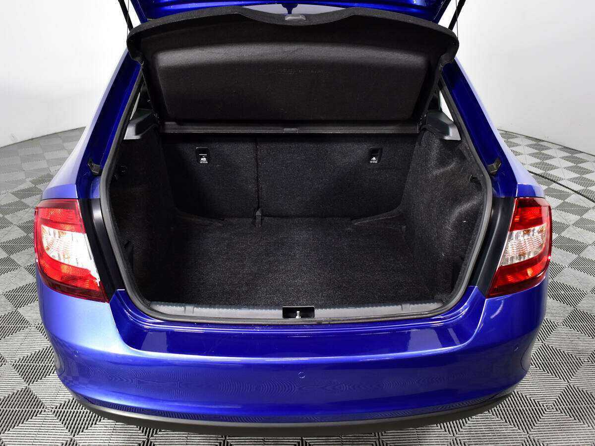 Б/У Шкода Рапид 2018 года. Фото: #13