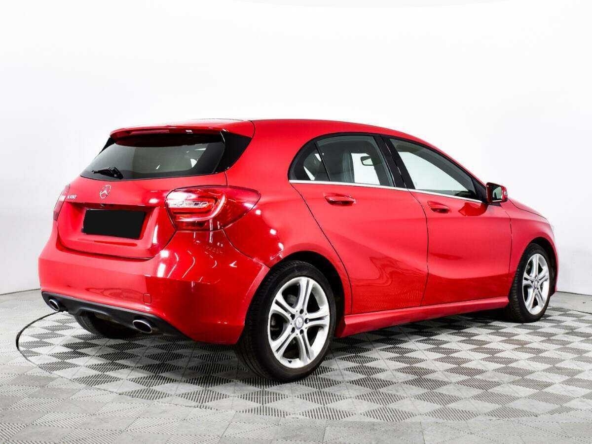 Б/У Мерседес-Бенц А-Класс 2013 года. Фото: #4