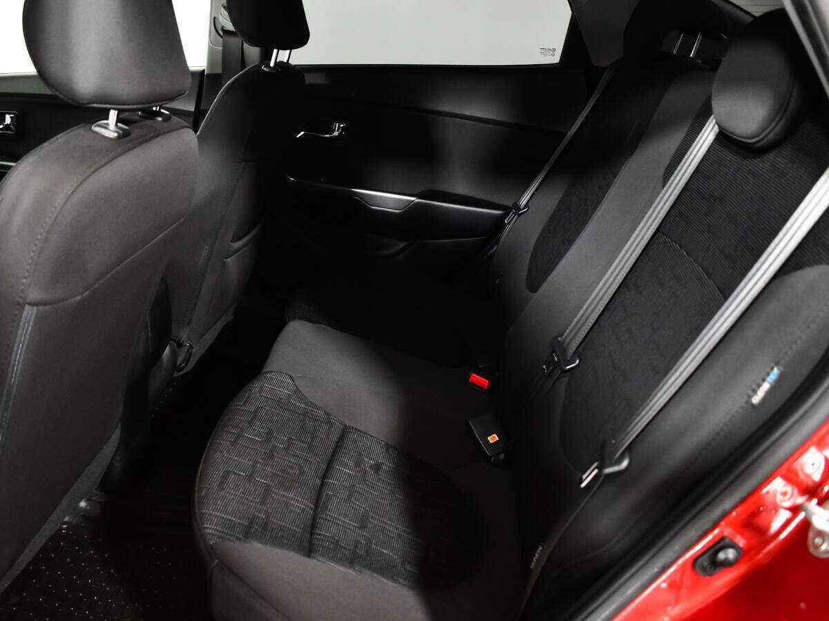 Б/У Киа Рио 2013 года. Фото: #7