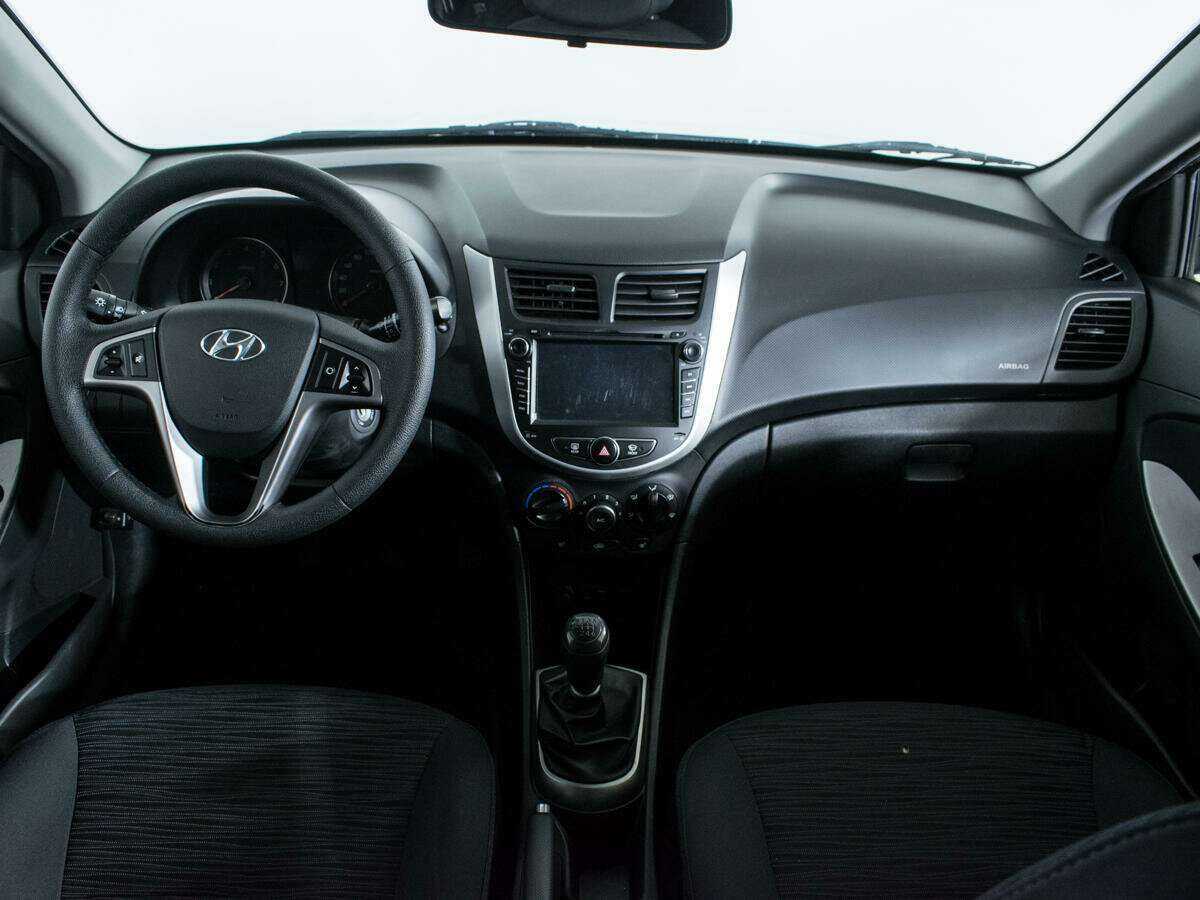 Б/У Хендай Солярис 2014 года. Фото: #11