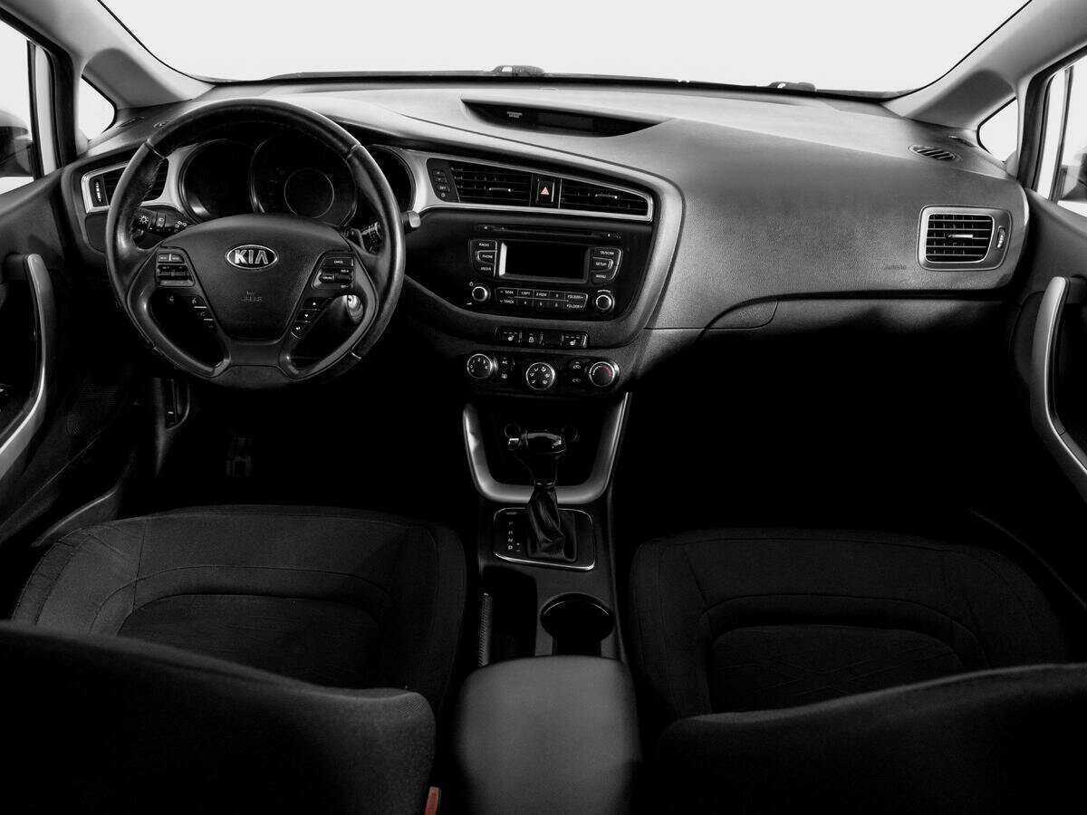 Б/У Киа Сид 2016 года. Фото: #11