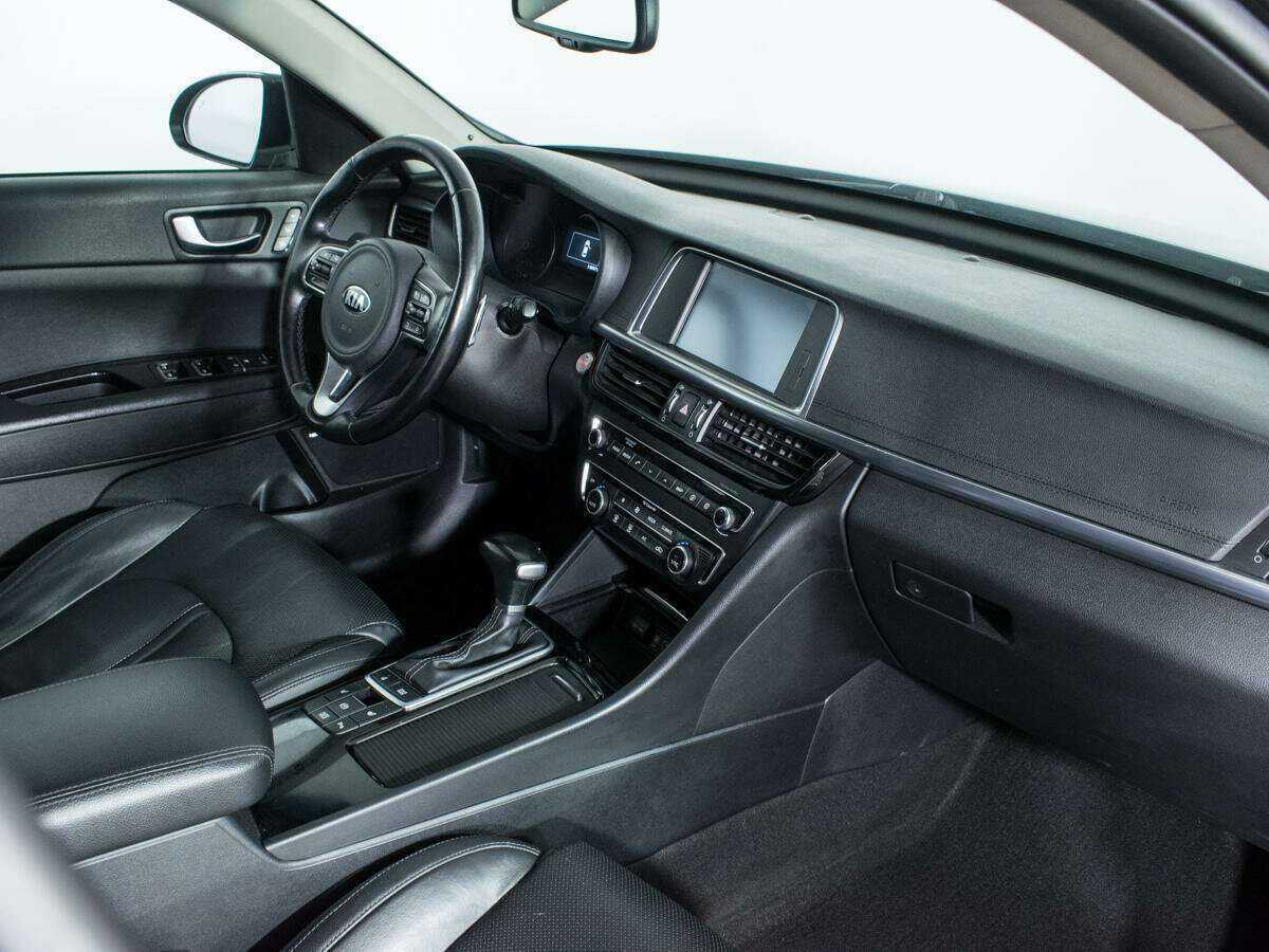 Б/У Киа Оптима 2017 года. Фото: #6