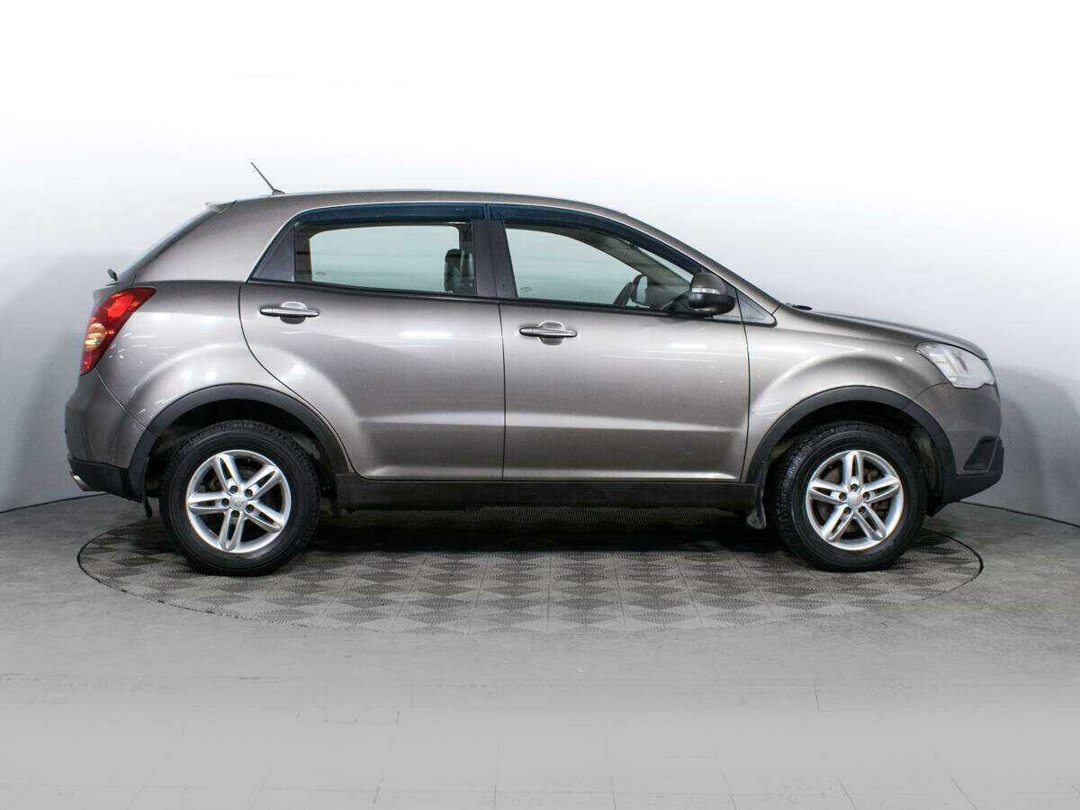 Б/У Сан-Ён Актион 2012 года. Фото: #3