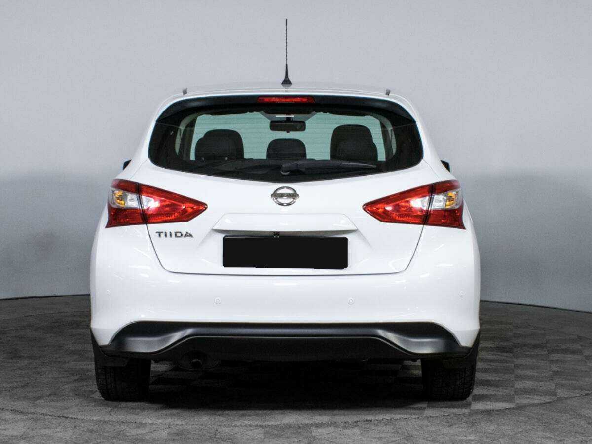 Б/У Ниссан Тиида 2015 года. Фото: #5