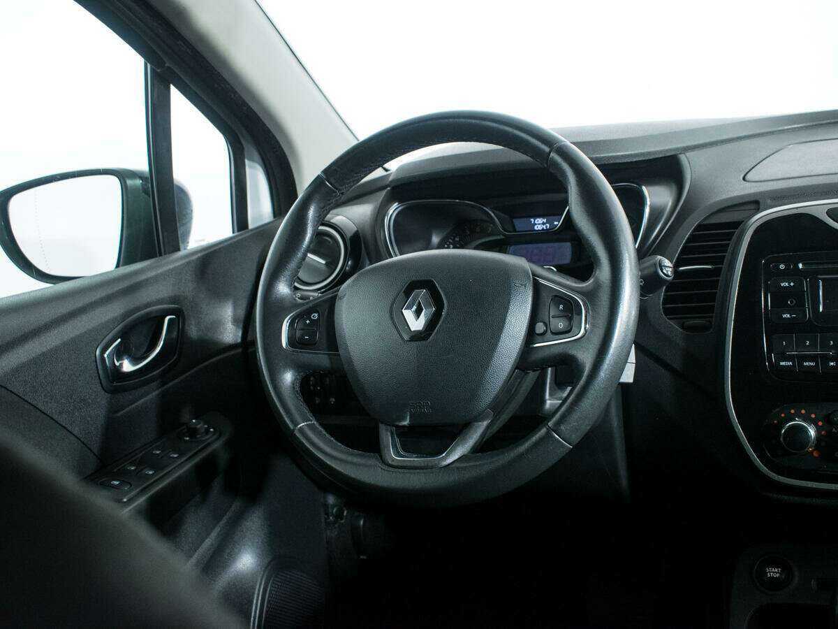 Б/У Рено Каптюр 2016 года. Фото: #13