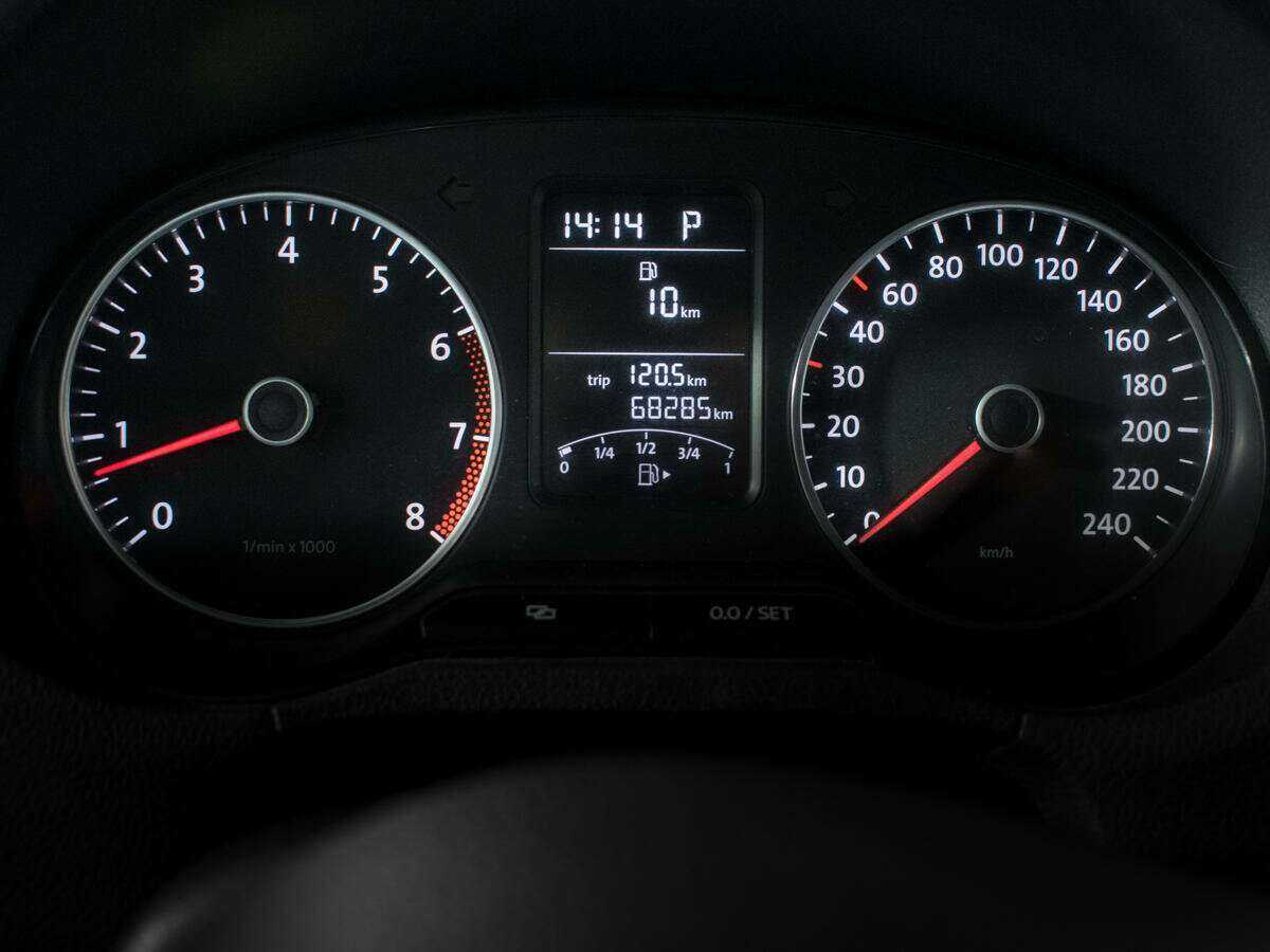 Б/У Фольксваген Поло 2012 года. Фото: #10