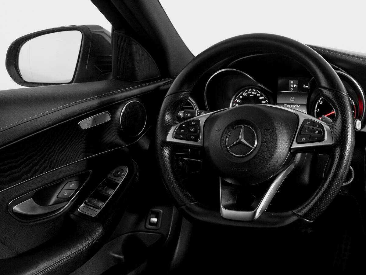 Б/У Мерседес-Бенц Ц-Класс 2016 года. Фото: #13