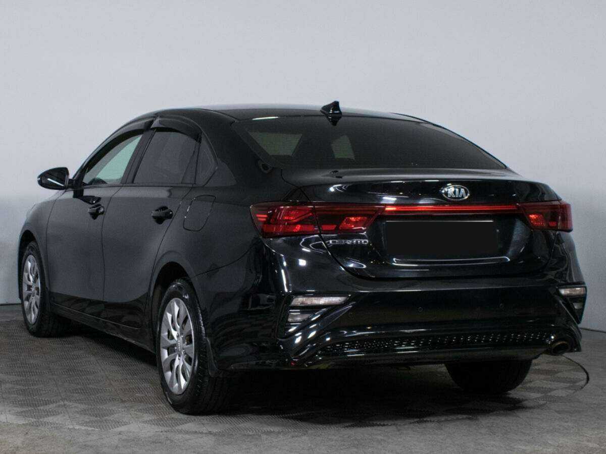 Б/У Киа Церато 2018 года. Фото: #5