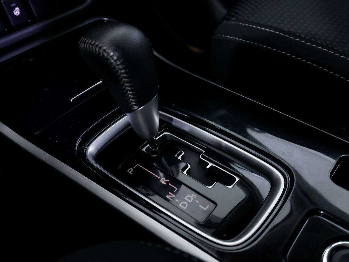 Б/У Митсубиши Оутлэндер 2018 года. Фото: #22