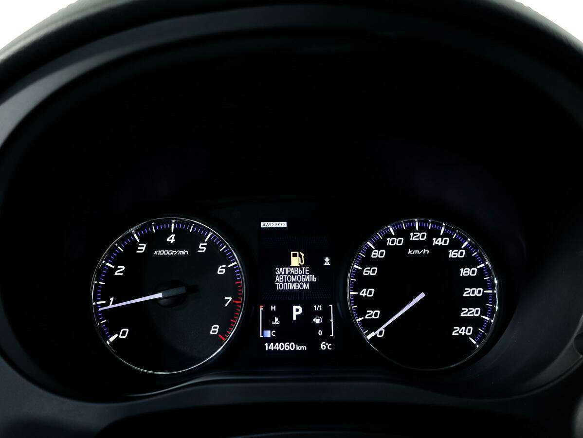 Б/У Митсубиши Оутлэндер 2018 года. Фото: #28