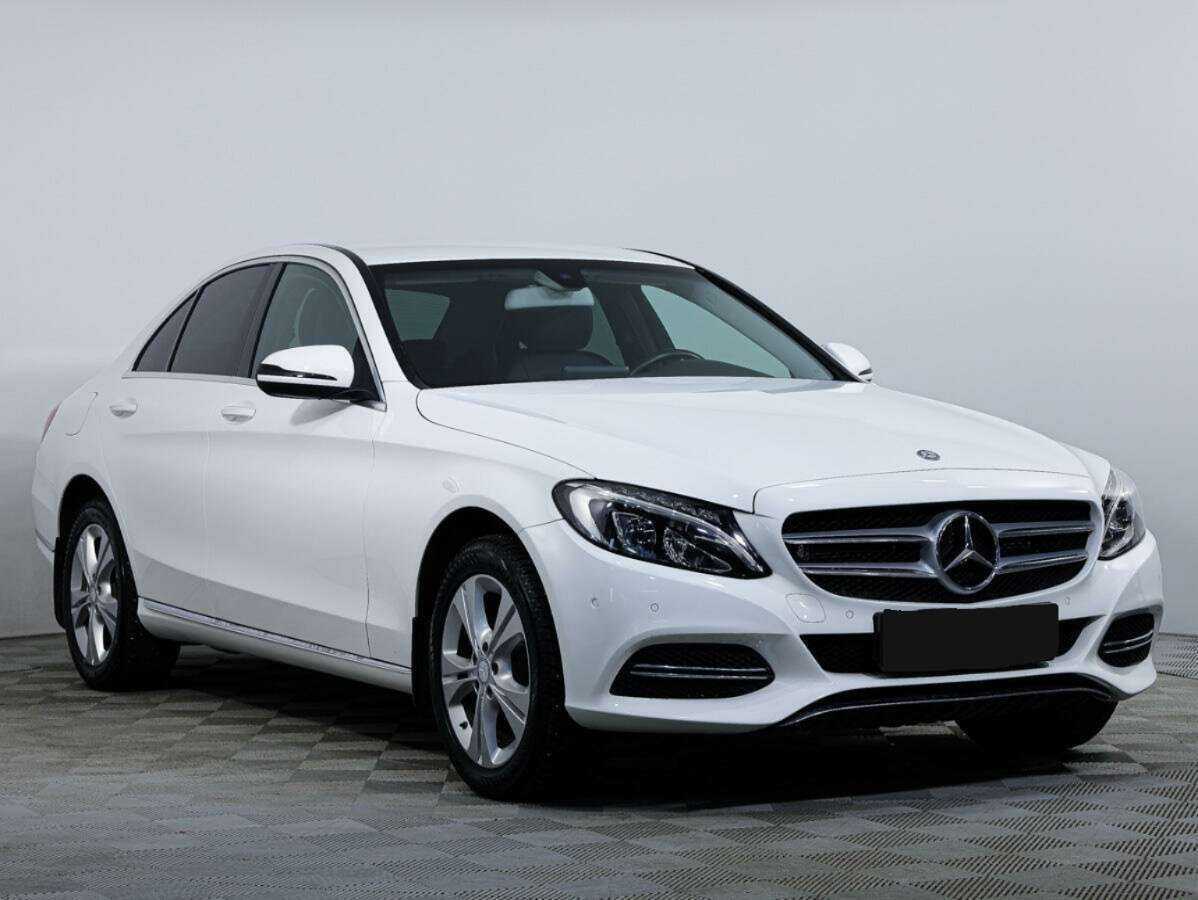 Б/У Мерседес-Бенц Ц-Класс 2014 года. Фото: #2