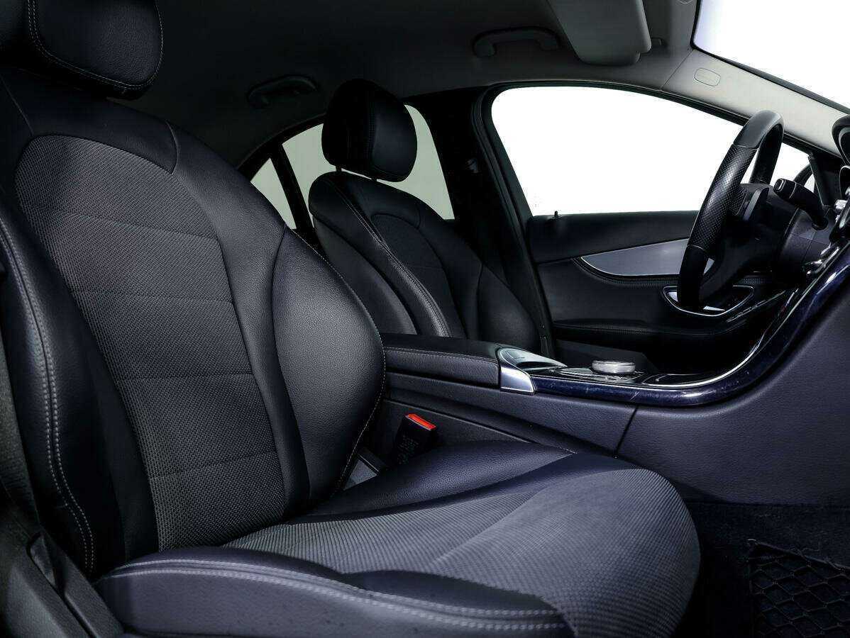 Б/У Мерседес-Бенц Ц-Класс 2014 года. Фото: #11