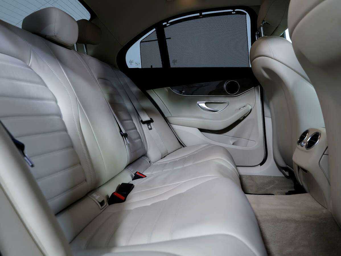 Б/У Мерседес-Бенц Ц-Класс 2015 года. Фото: #12