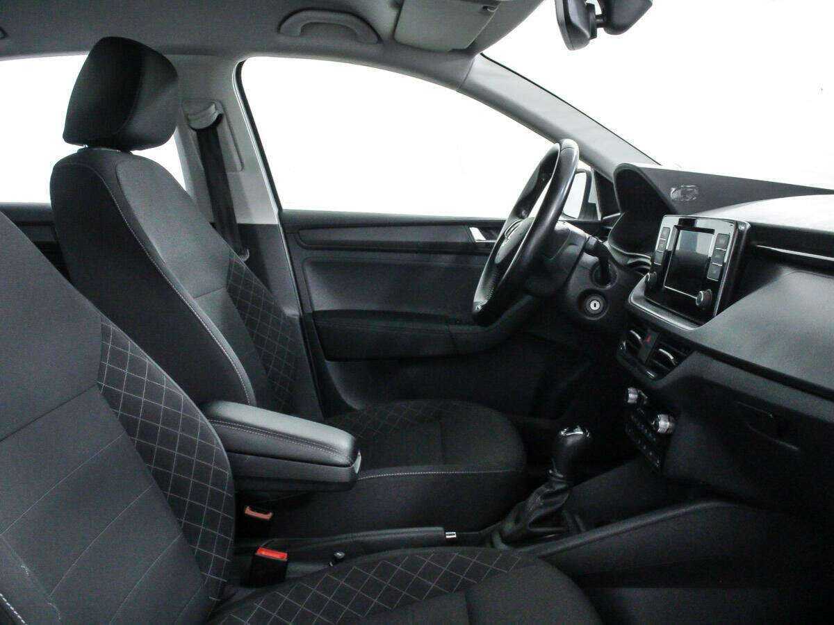 Б/У Шкода Рапид 2020 года. Фото: #7