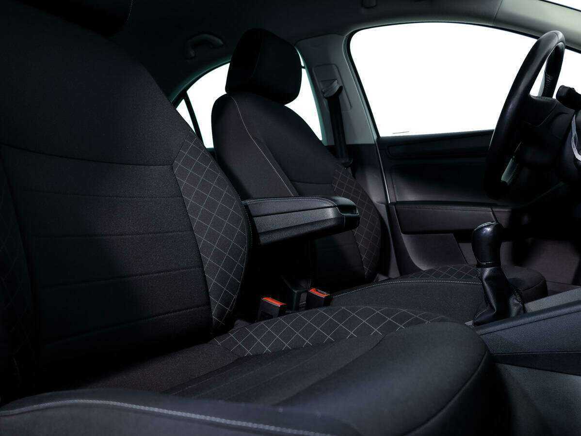 Б/У Шкода Рапид 2021 года. Фото: #10