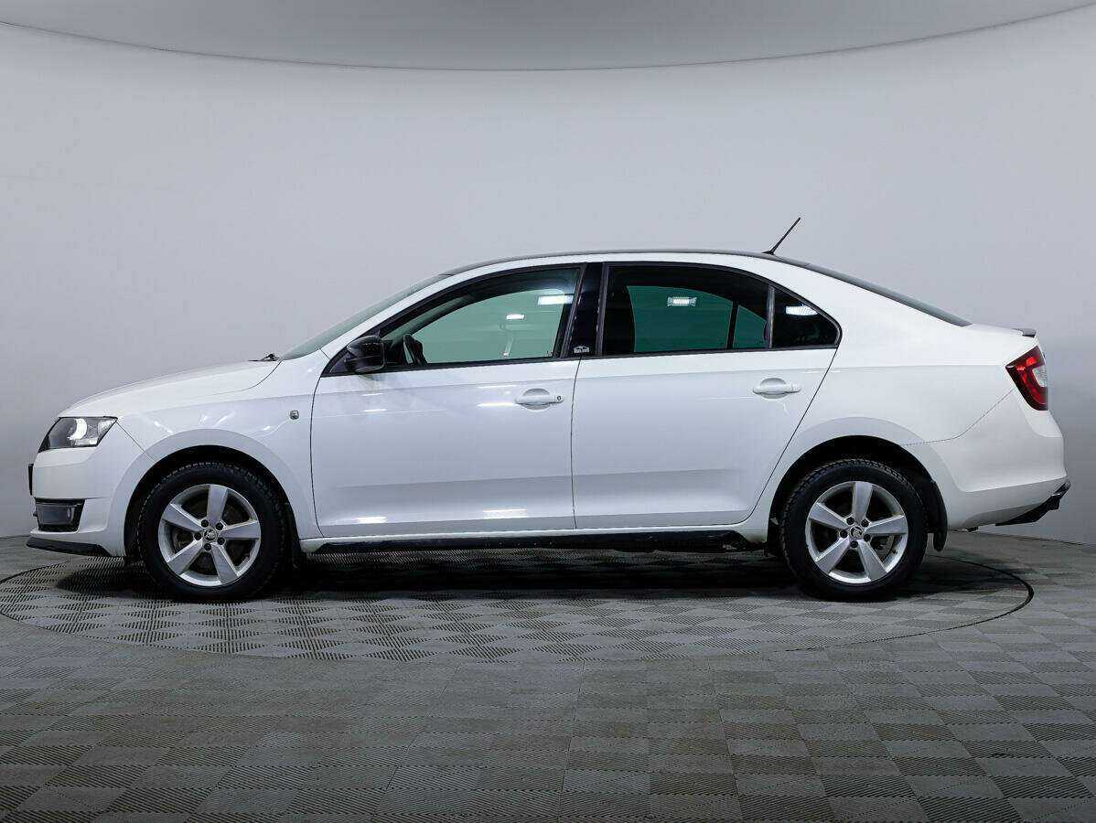 Б/У Шкода Рапид 2015 года. Фото: #7