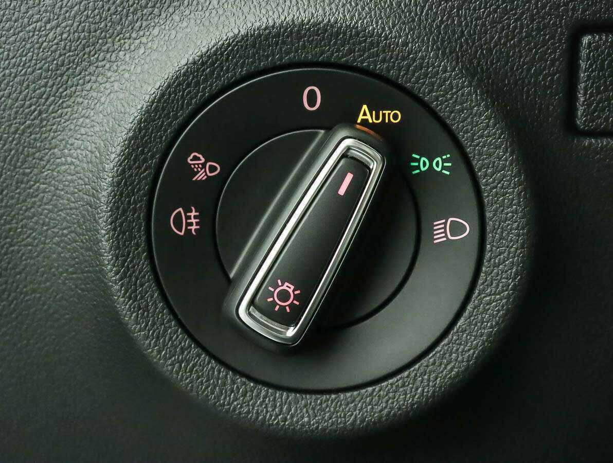 Б/У Фольксваген Поло 2021 года. Фото: #11