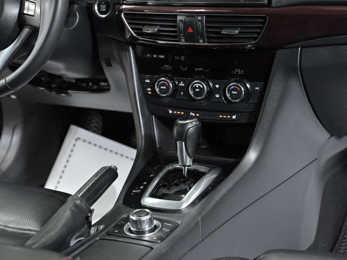 Б/У Мазда 6 2014 года. Фото: #13