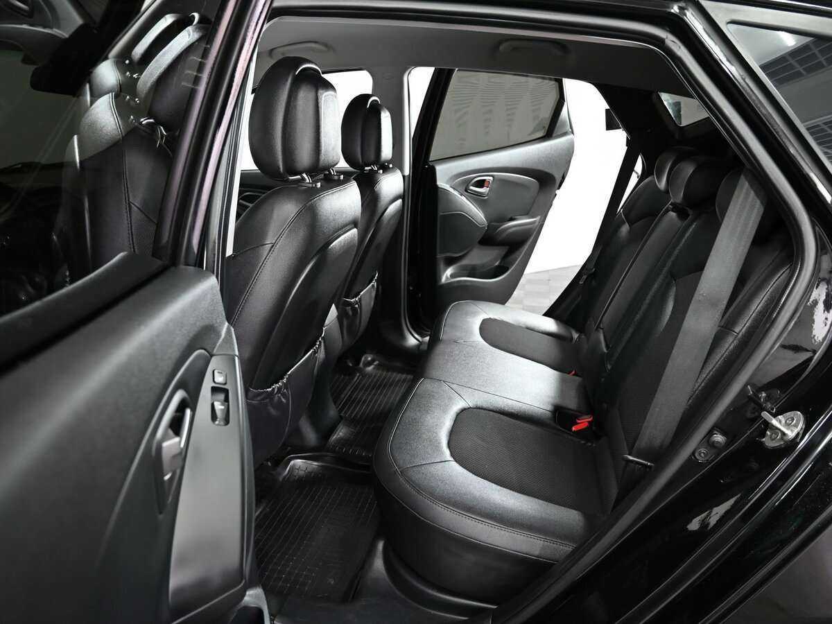 Б/У Хендай ай-икс35 2013 года. Фото: #12