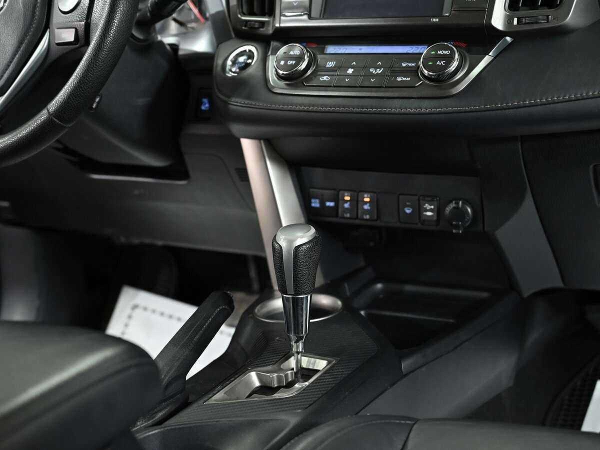 Б/У Тойота Рав4 2013 года. Фото: #10