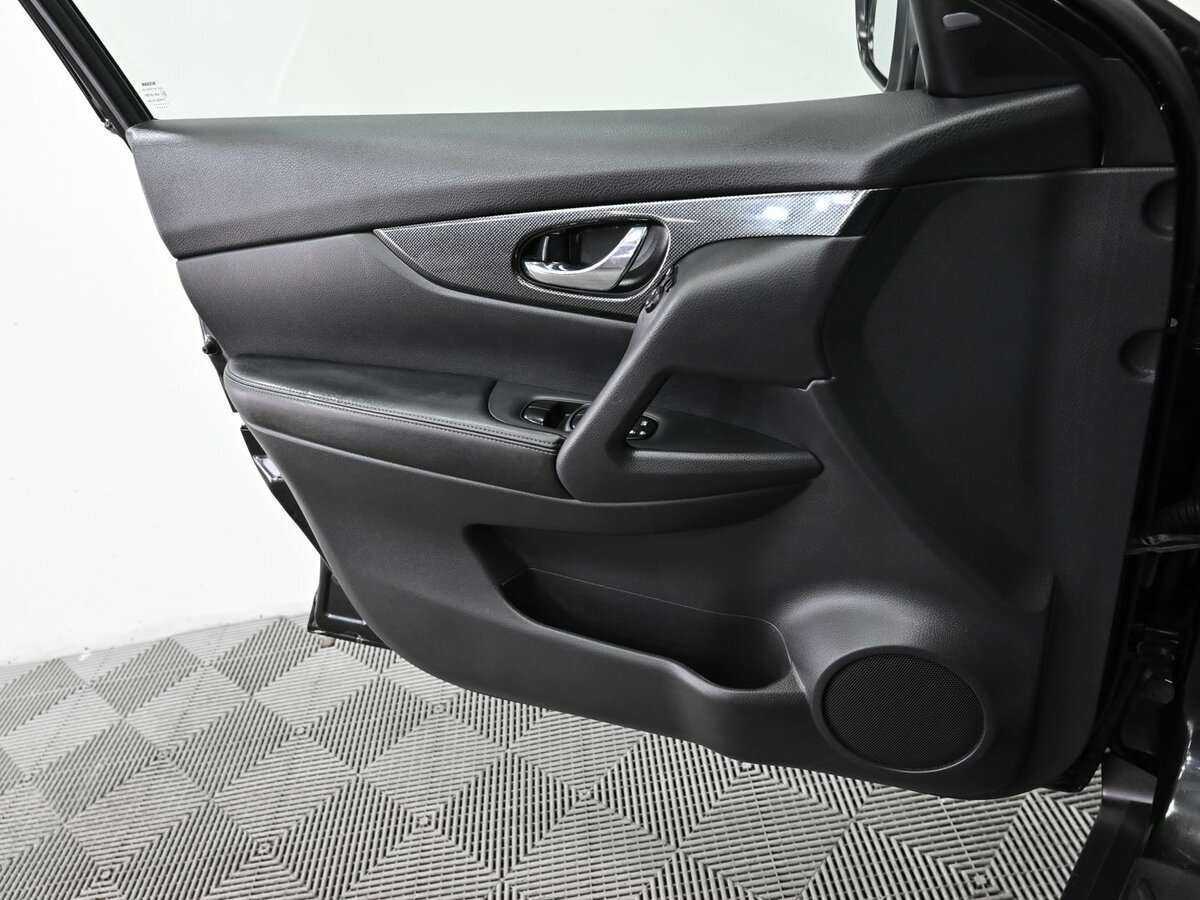 Б/У Ниссан Икс-Трейл 2015 года. Фото: #8