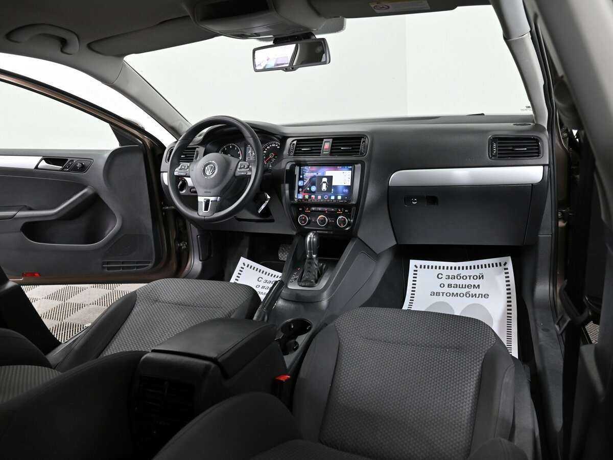 Б/У Фольксваген Джетта 2013 года. Фото: #6