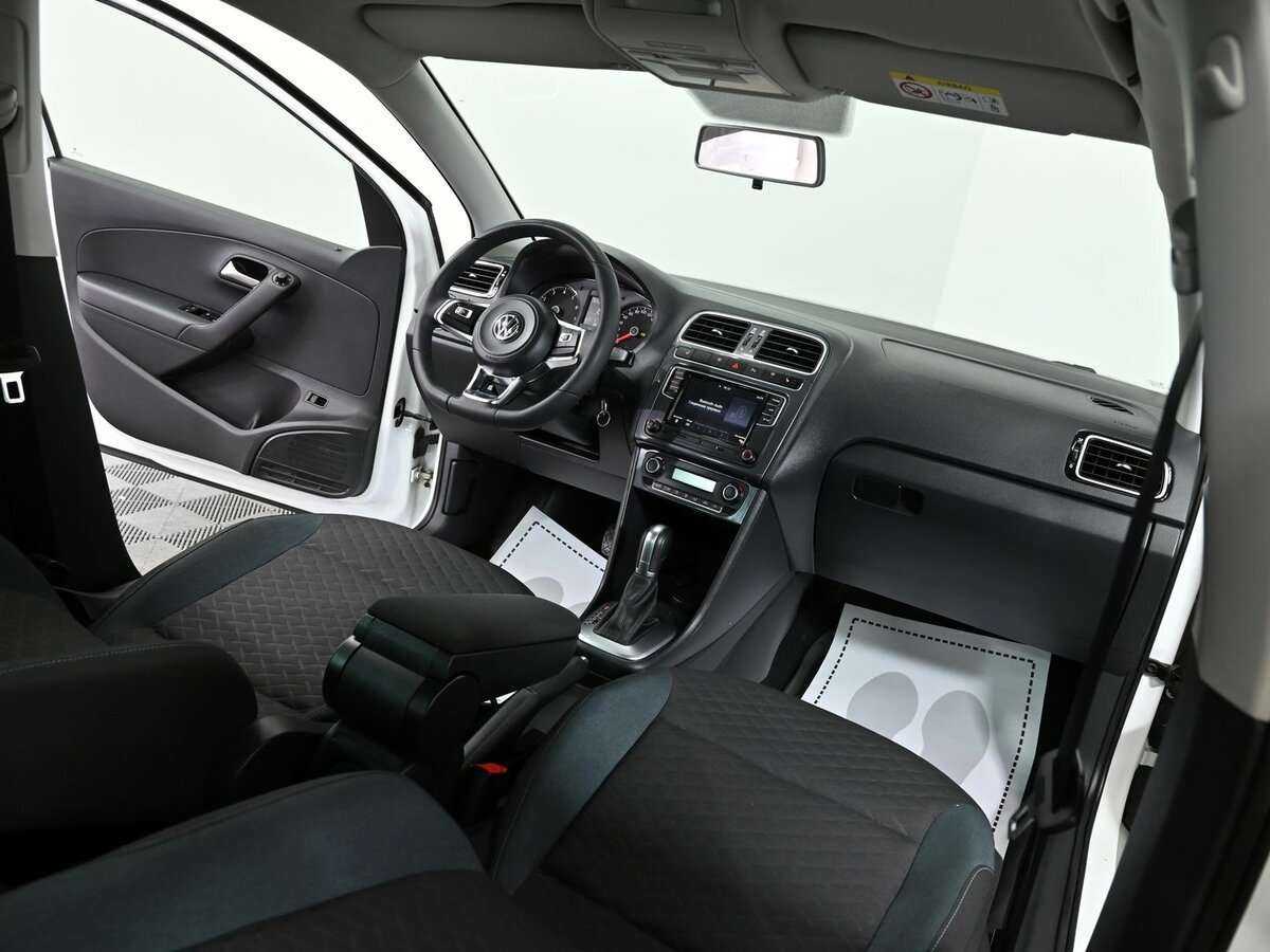 Б/У Фольксваген Поло 2019 года. Фото: #9