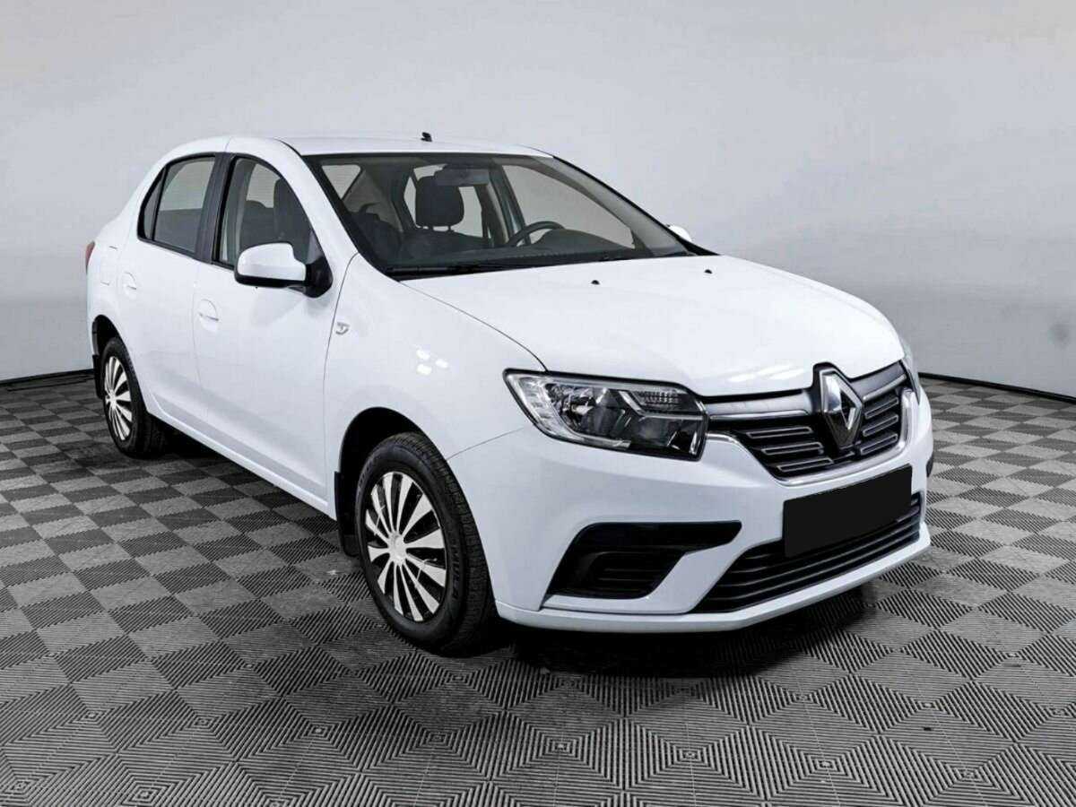 Б/У Рено Логан 2021 года. Фото: #2
